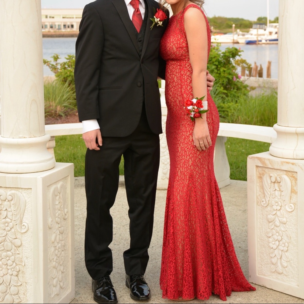 Red Jovani Prom Dress!!